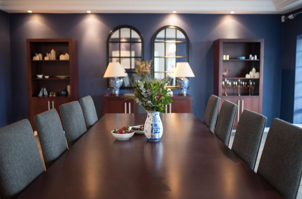 Elphinstone House – The Dining Room