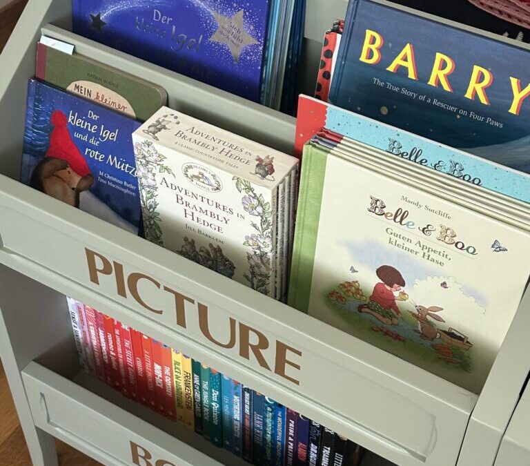 DIY Children’s Bookcases